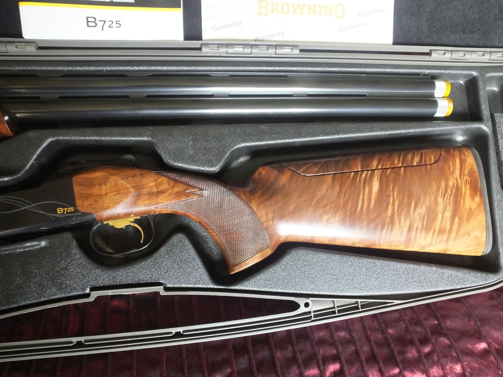 Browning, B725 Black Edition Adj, 12 Gauge, Over And Under, Right ...