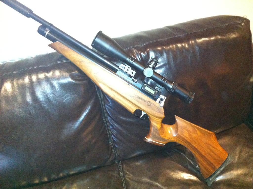 Daystate Mk4 Is Left Hand 177 Used Mint Condition Pre Charged Pneumatic Air Rifle From 9071