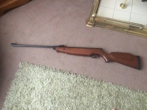 Cometa, 300, 0.22, Used - Mint Condition, Break Barrel, Air Rifle From 